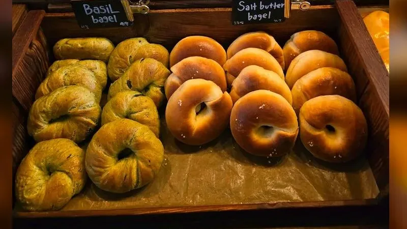 London Bagel Museum Anguk