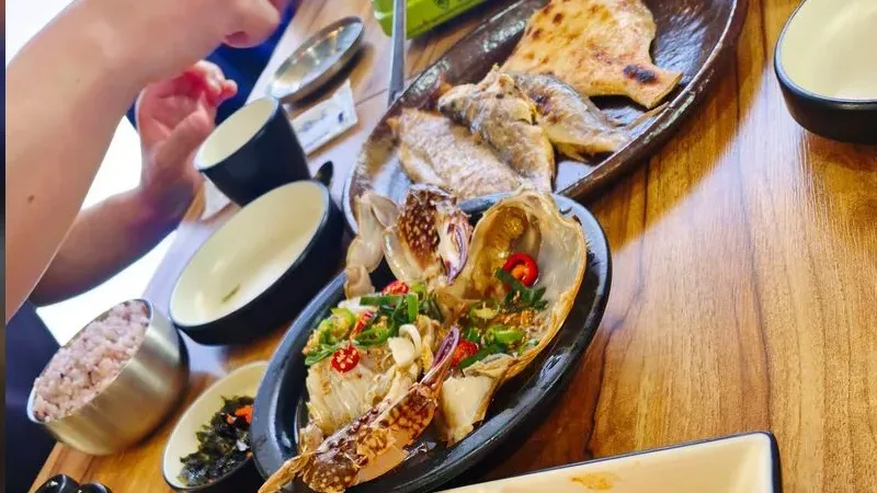 Maru