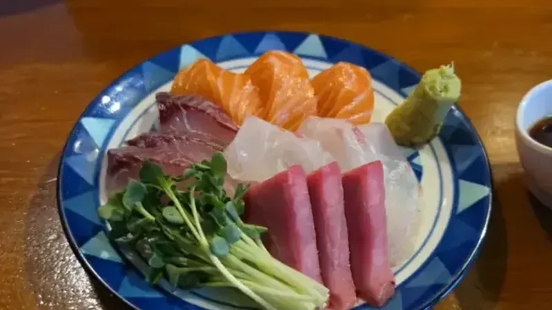 Midong Sikdang