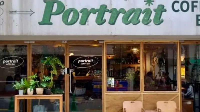 Portrait Coffee Bar
