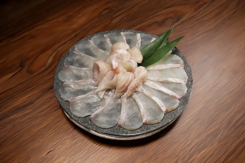 パルボン・デムルチプ — 1