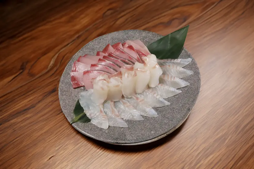 パルボン・デムルチプ — 2