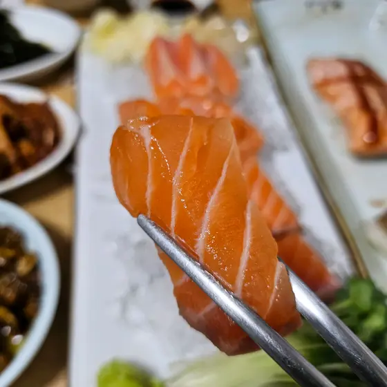 Allaeseukaeseo On Yeoneoga Masinneun Jip — 3