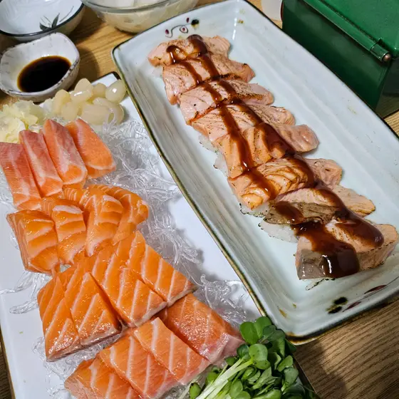 Allaeseukaeseo On Yeoneoga Masinneun Jip — 4