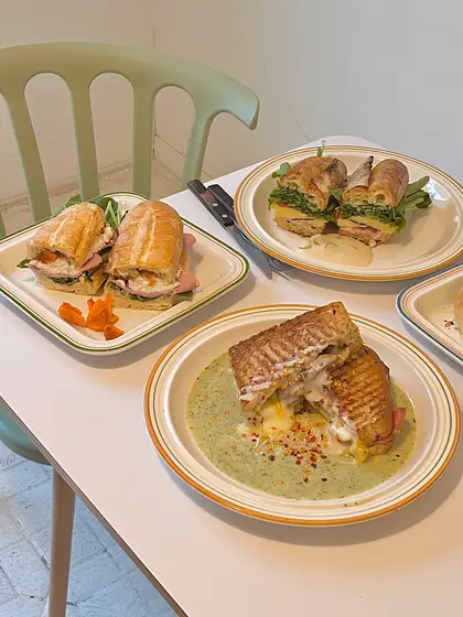 アンドミール ソンス店 — 9