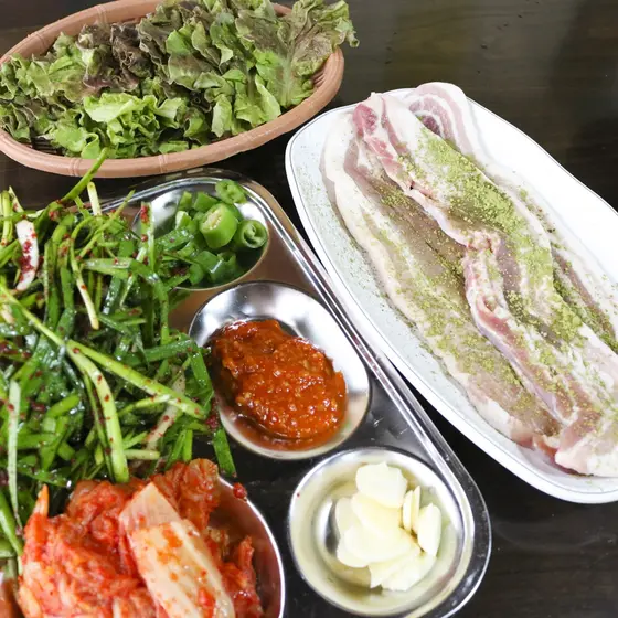 Bokdoni Buchu Samgyeopsal — 3