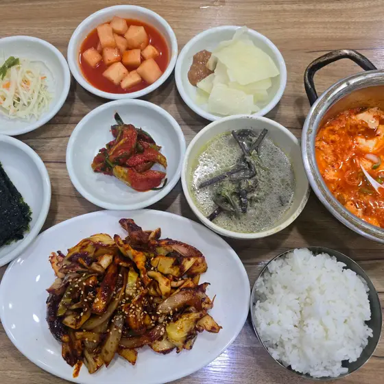 Cheonan Sikdang — 2