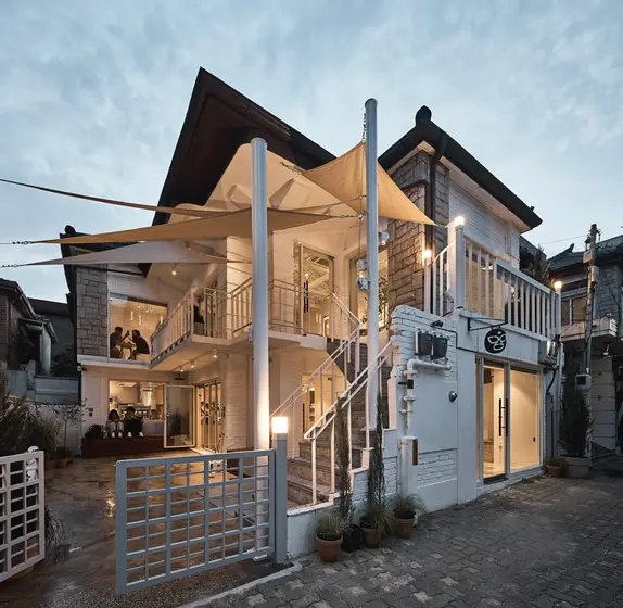 Coffee Libre Yeonnam — 1