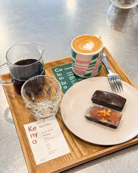 Felt Coffee Cheonggyecheon — 2