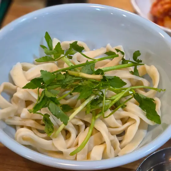 Gayang Kalguksu — 1