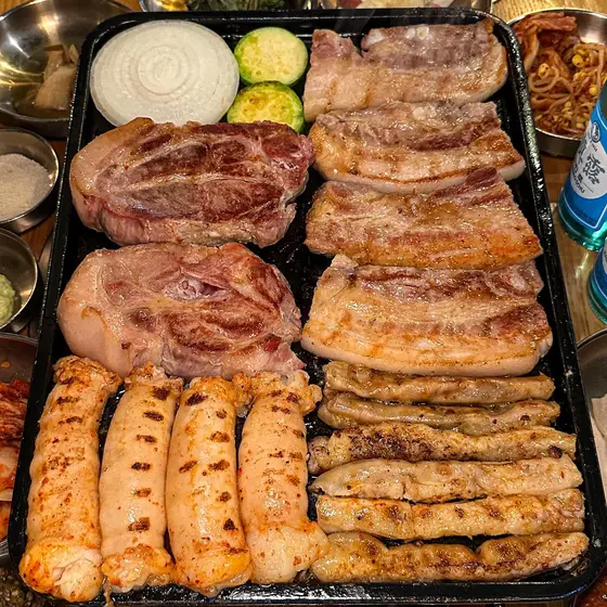 Gopchang Paneun Gogijip — 5