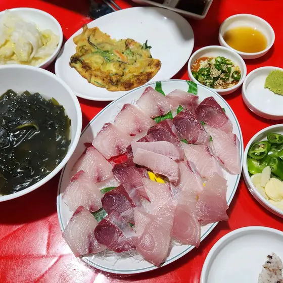 Gwangyeong Susan — 3