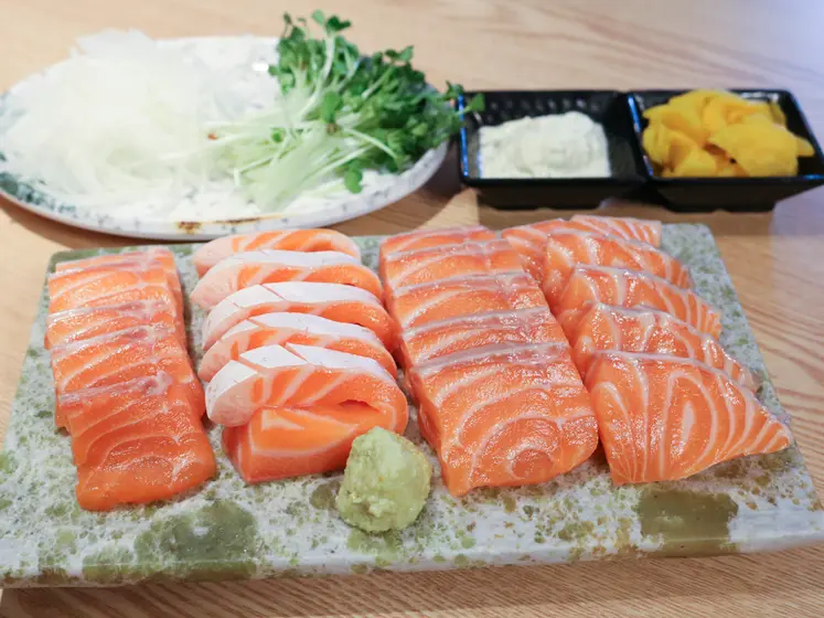 Hoya Sushi & Tuna (Main Branch) — 2