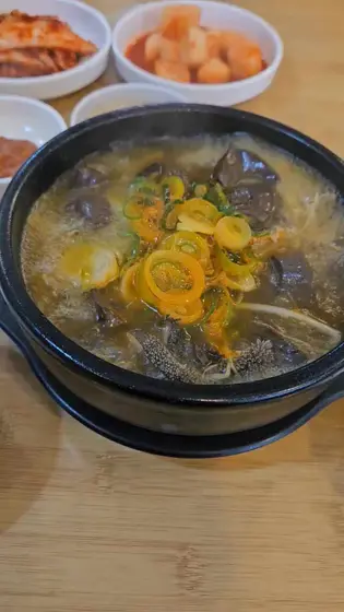 Hyojedong Someori Gukbap — 5
