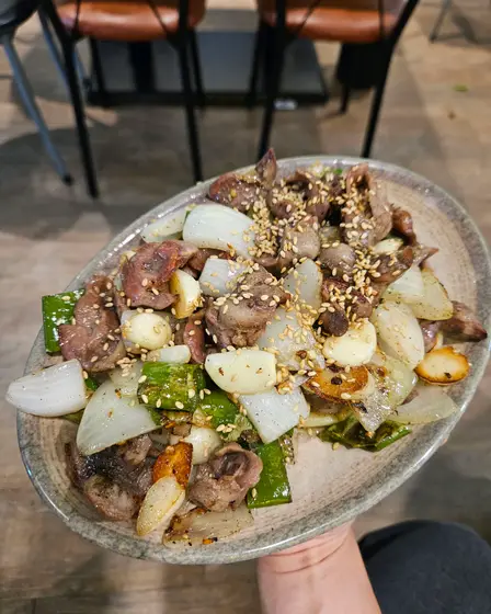 Kkumkkuneun Darakbang — 2