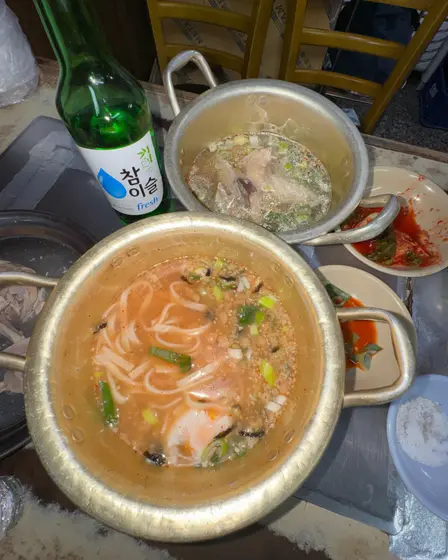 Sarangbang Kalguksu — 3