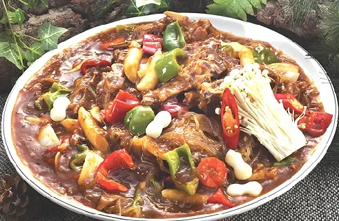Sindonggung Gamjatang Yeoksam — 2