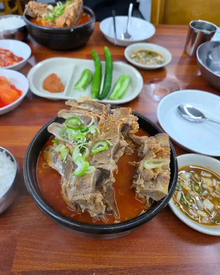 Somunnan Seongsu Gamjatang — 1