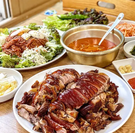 Yeongdong Jokbal (Yangjae Main Branch) — 4